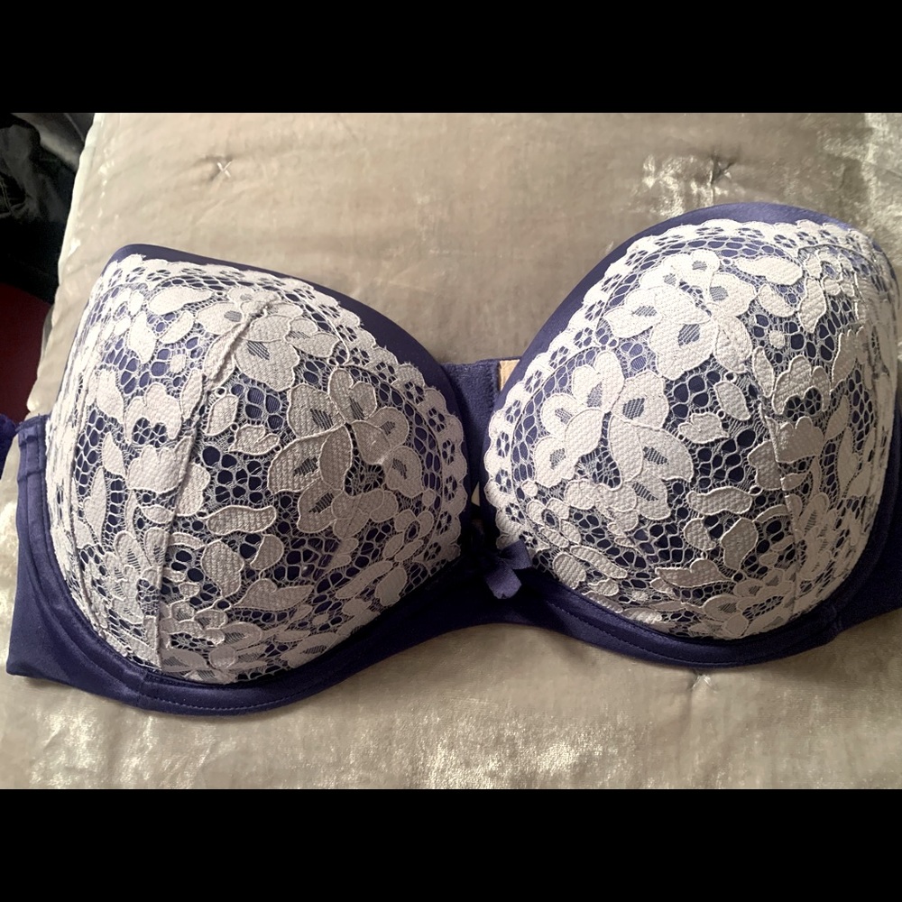VS Very Sexy Bra